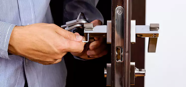 Commercial Door Lock Repair Clermont